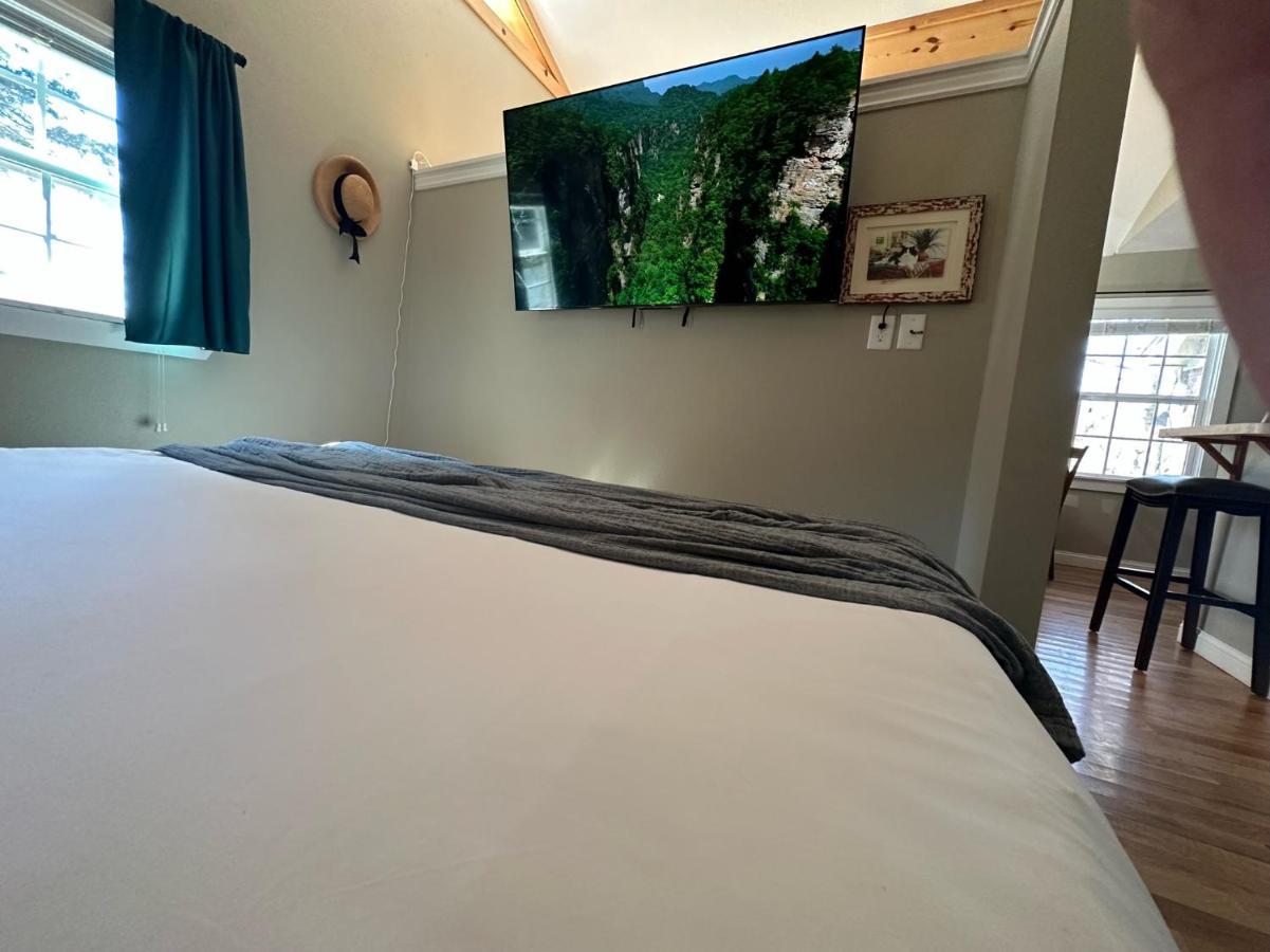 Luxury Smart Bungalow Фейетвилл Экстерьер фото